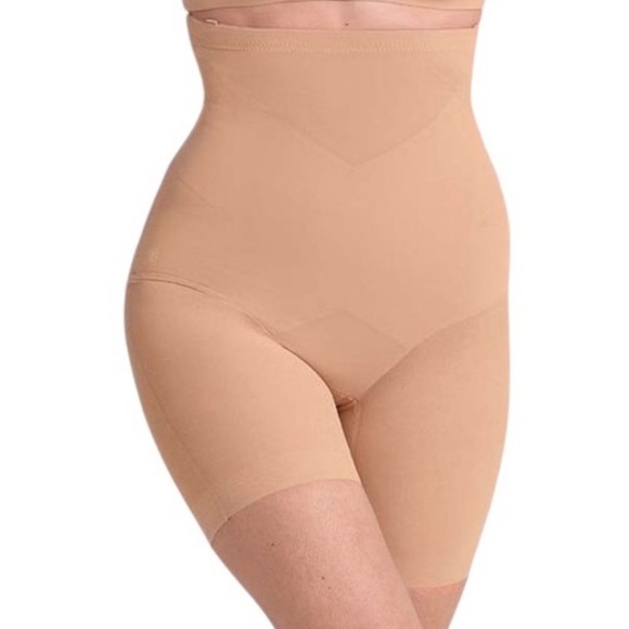 NEW! HONEYLOVE Shaper Shorts! Super Power Shorts! Retail $89 - Picture 4 of 4